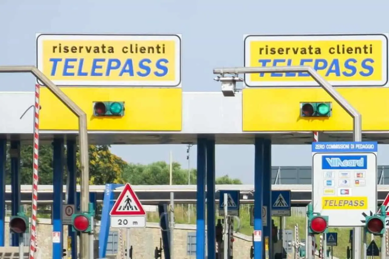 Nuovo abbonamento per il Telepass: il costo sconvolge gli italiani