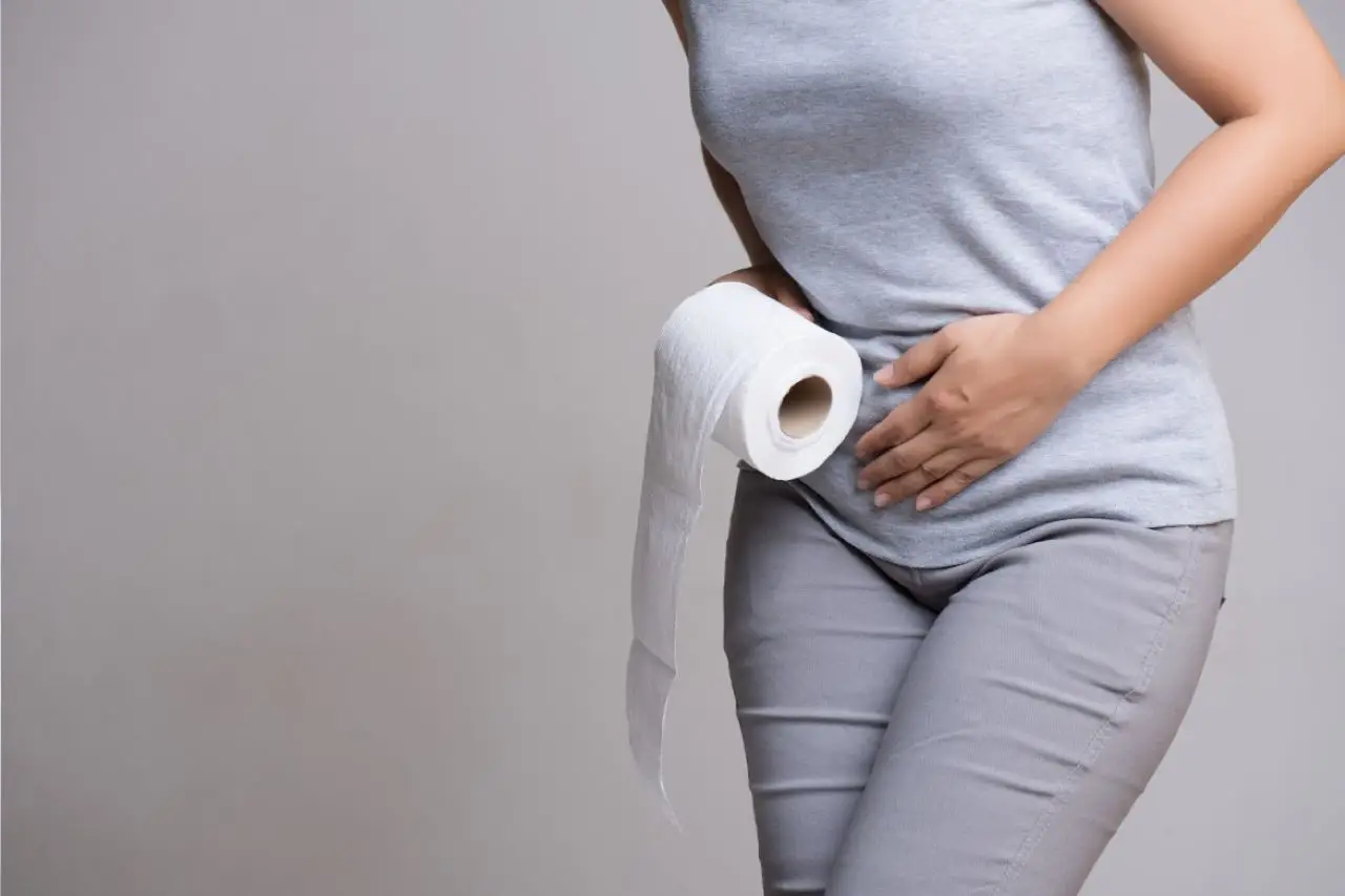 Come prevenire i batteri nelle urine: strategie pratiche per mantenere un apparato urinario sano