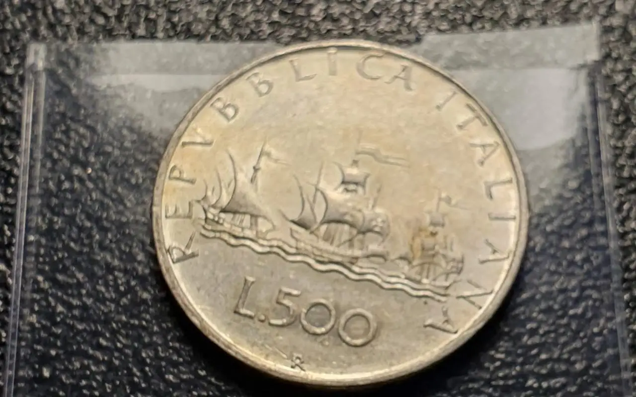 Incredibile: ecco il valore reale delle 500 lire che tutti abbiamo dimenticato nei cassetti