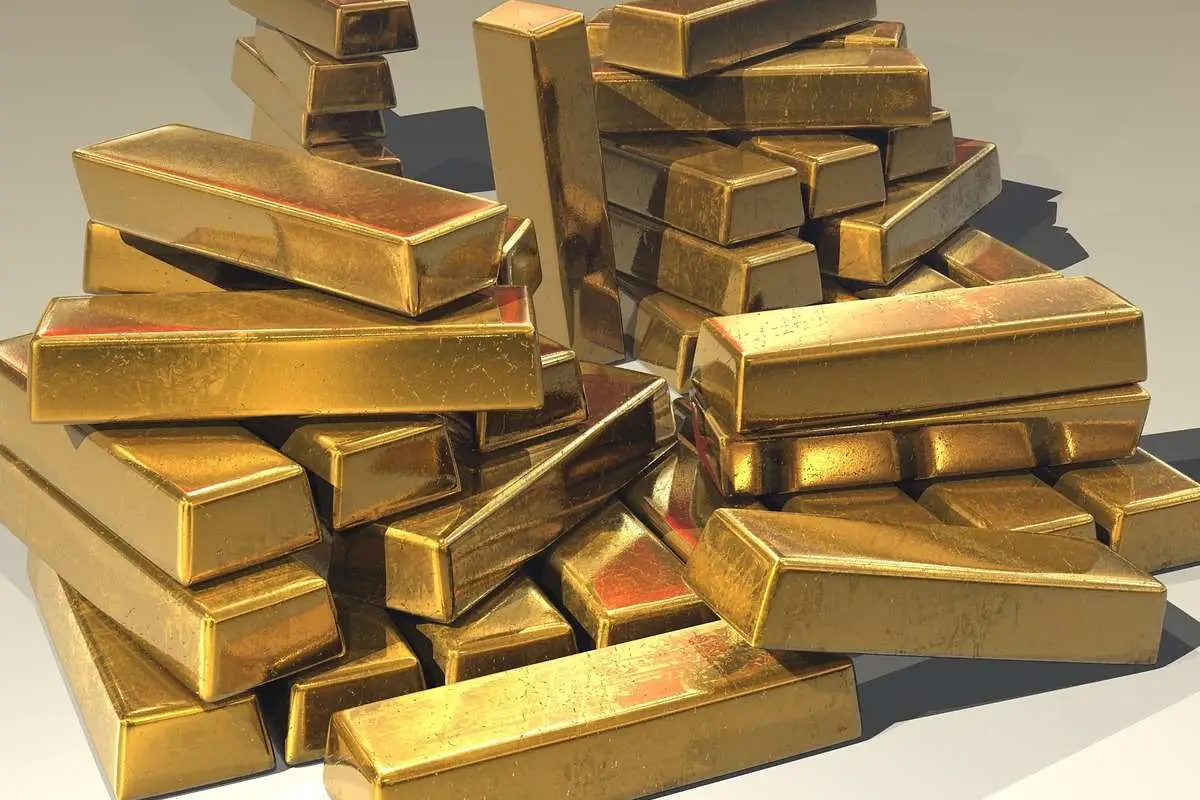Previsione sul prezzo dell’oro nel 2040: scopri la stima ufficiale