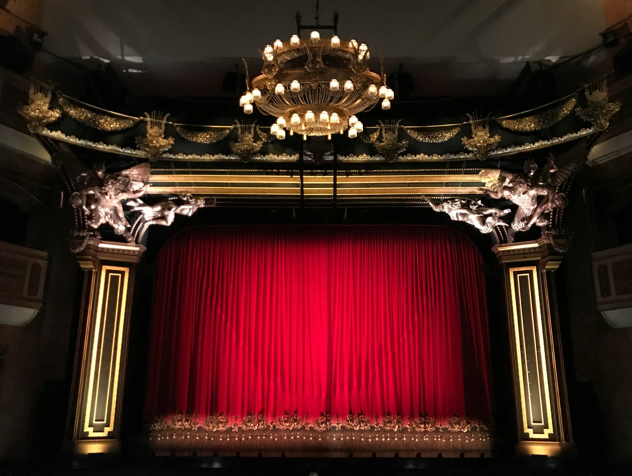 Promozione digitale di un evento culturale con strategie Ads e SEO per teatri e auditorium